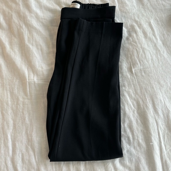 Aritzia Slim-fit Trousers - Size 4 - Picture 1 of 2